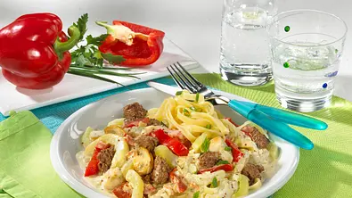 Schmorgurken-Hack-Ragout Rezept - Foto: LECKER @ Bauer Media Group
