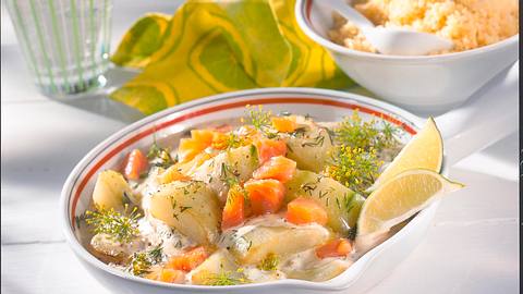 Schmorgurken mit Räucherlachs Rezept - Foto: House of Food / Bauer Food Experts KG