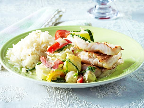 Schmorgurkengemüse zu Rotbarschfilet Rezept Schmorgurkengemüse zu Rotbarschfilet Rezept
