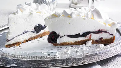 Schneeflöckli-Torte Rezept - Foto: LECKER @ Bauer Media Group