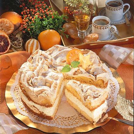 Schneemousse-Torte Rezept Schneemousse-Torte Rezept