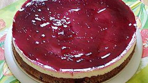 Schneewittchenkuchen Low Fat 30, nur 39 g Fettkalorien (19%) pro Stück Rezept - Foto: House of Food / Bauer Food Experts KG