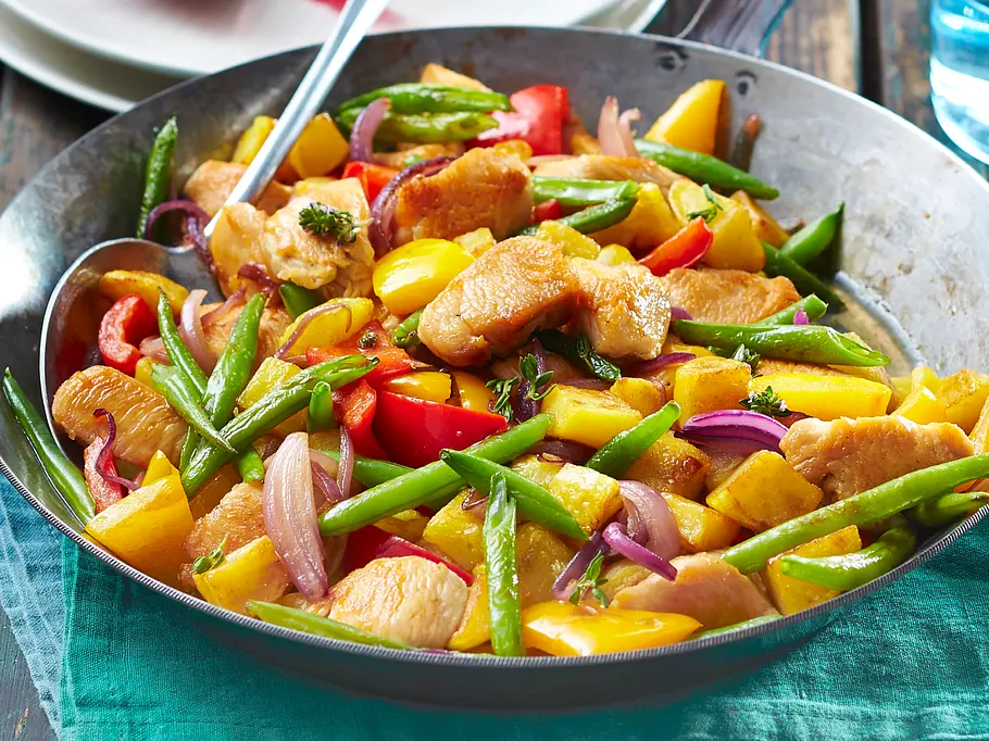 Schnelle Hähnchen-Bohnen-Pfanne Rezept Schnelle Hähnchen-Bohnen-Pfanne Rezept