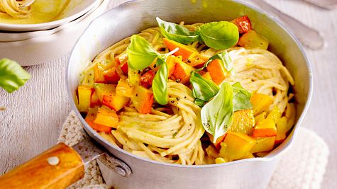 Schnelle One-Pot-Spaghetti Rezept - Foto: House of Food / Bauer Food Experts KG