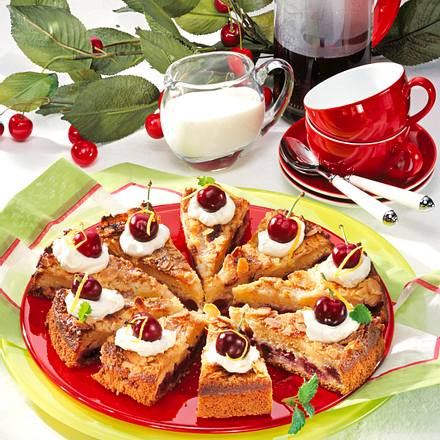 Schnelle Pfirsich-Donauwellen Rezept Schnelle Pfirsich-Donauwellen Rezept