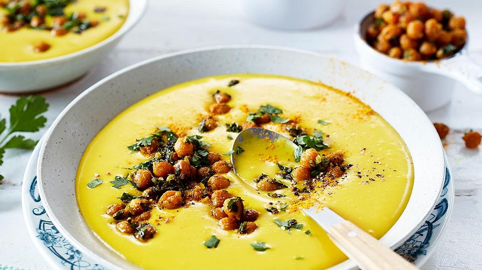 Schnelle Suppen: Kurkuma-Kartoffel-Suppe - Foto: House of Food / Bauer Food Experts KG