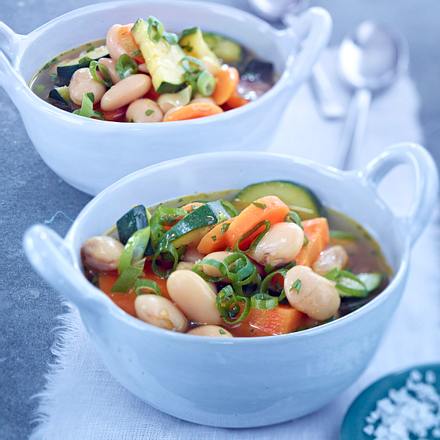 Schneller Bohnen-Gemüseeintopf Rezept