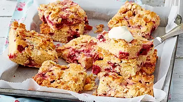 Schneller Himbeerbutterkuchen Rezept - Foto: LECKER @ Bauer Media Group Schneller Himbeerbutterkuchen Rezept - Foto: LECKER @ Bauer Media Group