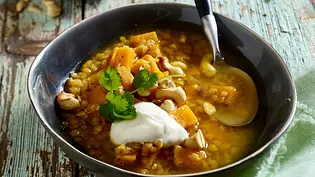 Schneller Linsen-Süßkartoffel-Eintopf Rezept - Foto: LECKER @ Bauer Media Group Schneller Linsen-Süßkartoffel-Eintopf Rezept - Foto: LECKER @ Bauer Media Group