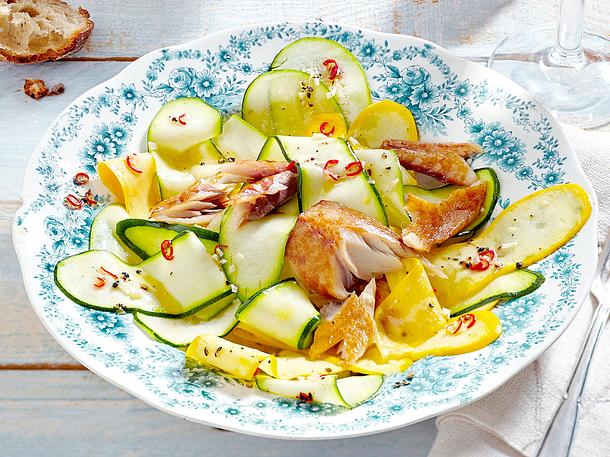 Schneller Zucchini-Salat Rezept Schneller Zucchini-Salat Rezept