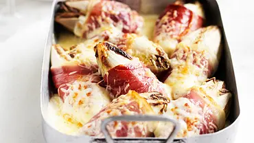 Schnelles Chicoréegratin Rezept - Foto: LECKER @ Bauer Media Group Schnelles Chicoréegratin Rezept - Foto: LECKER @ Bauer Media Group