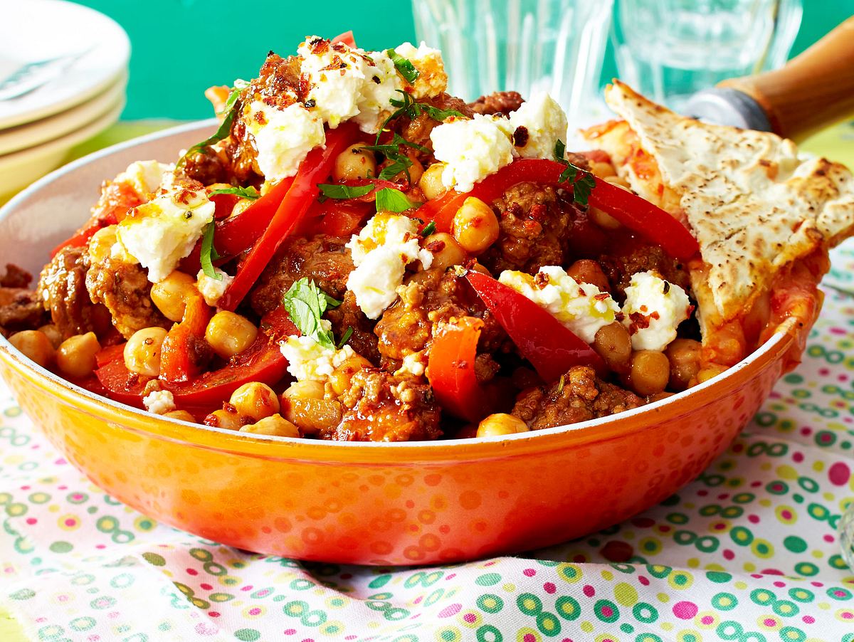 Schnelles Chili Con Carne mit Kichererbsen und Feta Rezept