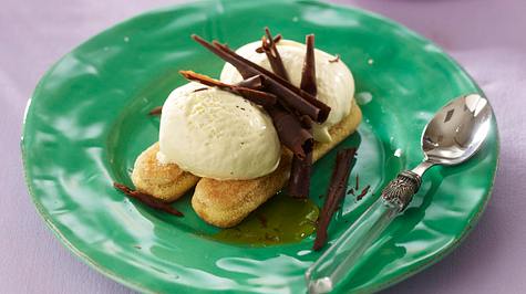 Schnelles Eis-Tiramisu (Dessert Donna Hay) Rezept - Foto: House of Food / Bauer Food Experts KG