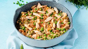 Schnelles Senfhähnchen mit Erbsen Rezept - Foto: LECKER @ Bauer Media Group Schnelles Senfhähnchen mit Erbsen Rezept - Foto: LECKER @ Bauer Media Group