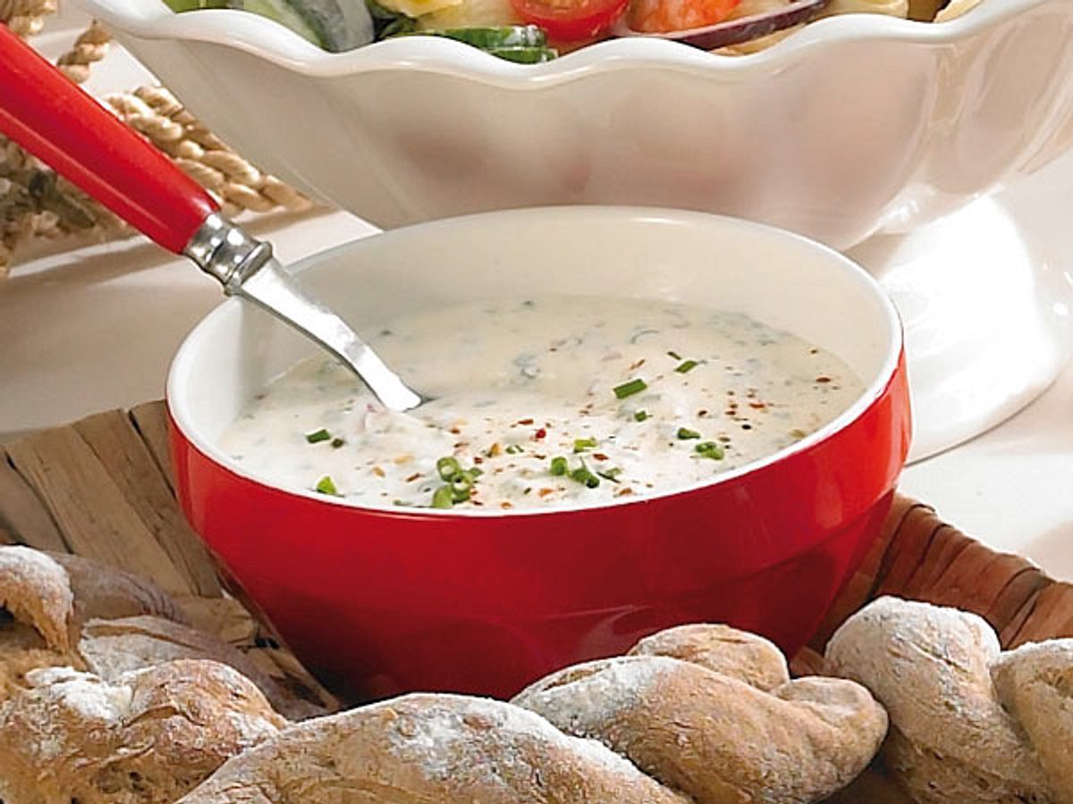 Schnittlauch-Chili-Dip Rezept