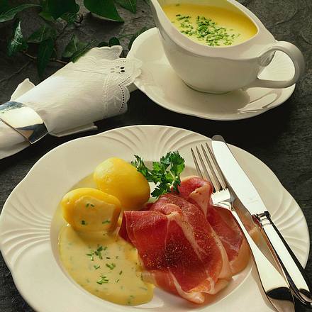 Schnittlauchhollandaise mit Schinken und Kartoffel Rezept Schnittlauchhollandaise mit Schinken und Kartoffel Rezept