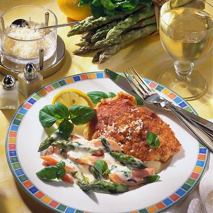 Schnitzel in Parmesan-Kruste Rezept