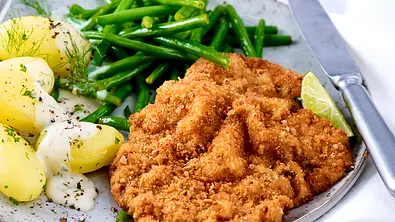 Schnitzel nach Nelson Müller - Foto: LECKER @ Bauer Media Group