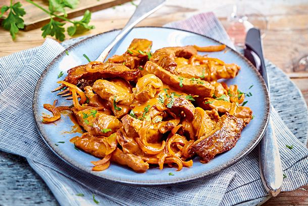 Schnitzelstreifen in Senfsahnesoße Rezept Schnitzelstreifen in Senfsahnesoße Rezept