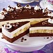 Schoko-Bananentorte mit Sahnetupfen Rezept - Foto: House of Food / Bauer Food Experts KG