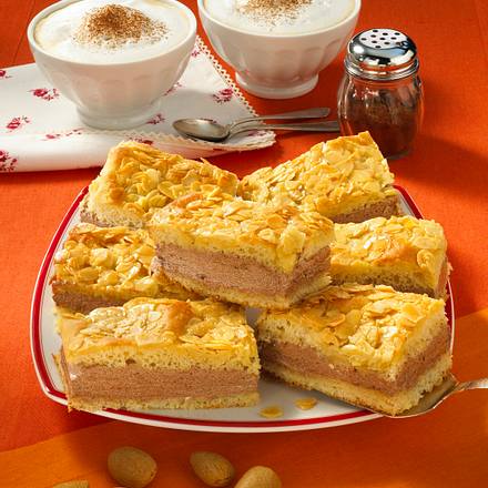 Schoko-Bienenstich-Schnitten Rezept Schoko-Bienenstich-Schnitten Rezept