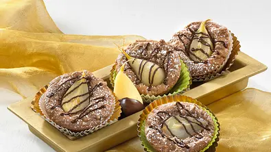 Schoko-Birnen-Muffins Rezept - Foto: LECKER @ Bauer Media Group