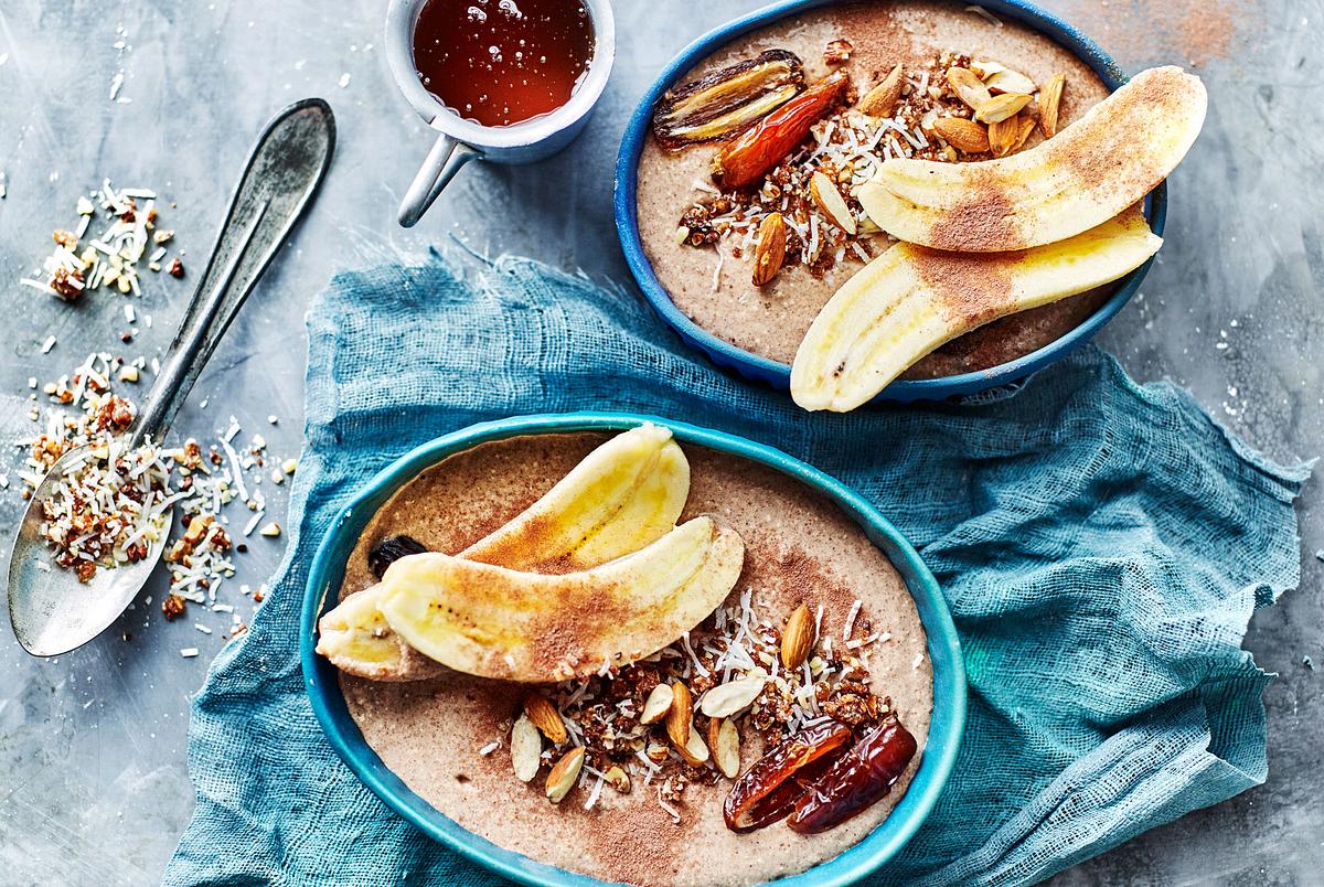 Schoko-Dinkelgrieß-Break mit Rawnola Rezept