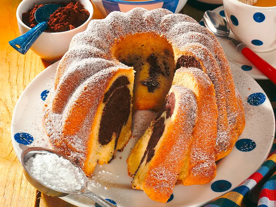Schoko-Eierlikörkuchen Rezept Schoko-Eierlikörkuchen Rezept