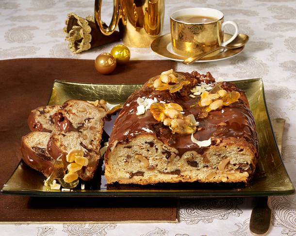 Schoko-Erdnussstollen Rezept Schoko-Erdnussstollen Rezept