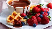 Schokofondue mit Waffel-Dippers Rezept - Foto: Image Professionals