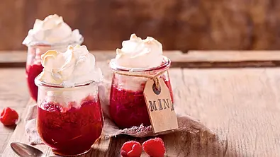 Schoko-Lava-Cake aus dem Glas Rezept - Foto: LECKER @ Bauer Media Group