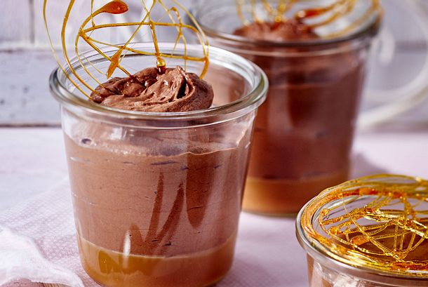 Schoko-Mousse auf Salzkaramell Rezept Schoko-Mousse auf Salzkaramell Rezept