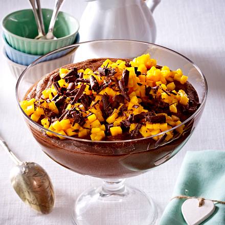 Schokogrießbrei mit Mangokompott Rezept Schokogrießbrei mit Mangokompott Rezept