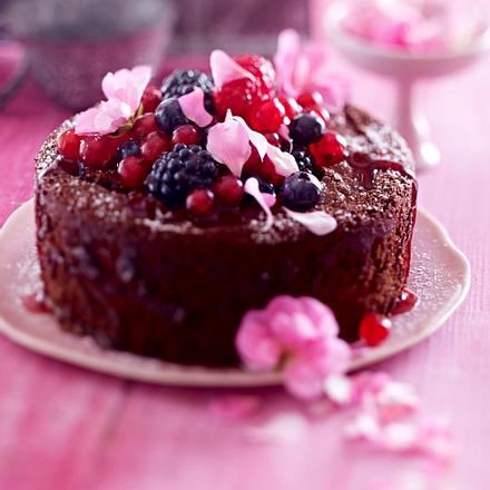 Schokoküchlein mit Beeren und Thymian Rezept Schokoküchlein mit Beeren und Thymian Rezept
