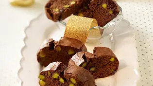 Schokoladen-Cantuccini mit Pistazien Rezept - Foto: LECKER @ Bauer Media Group