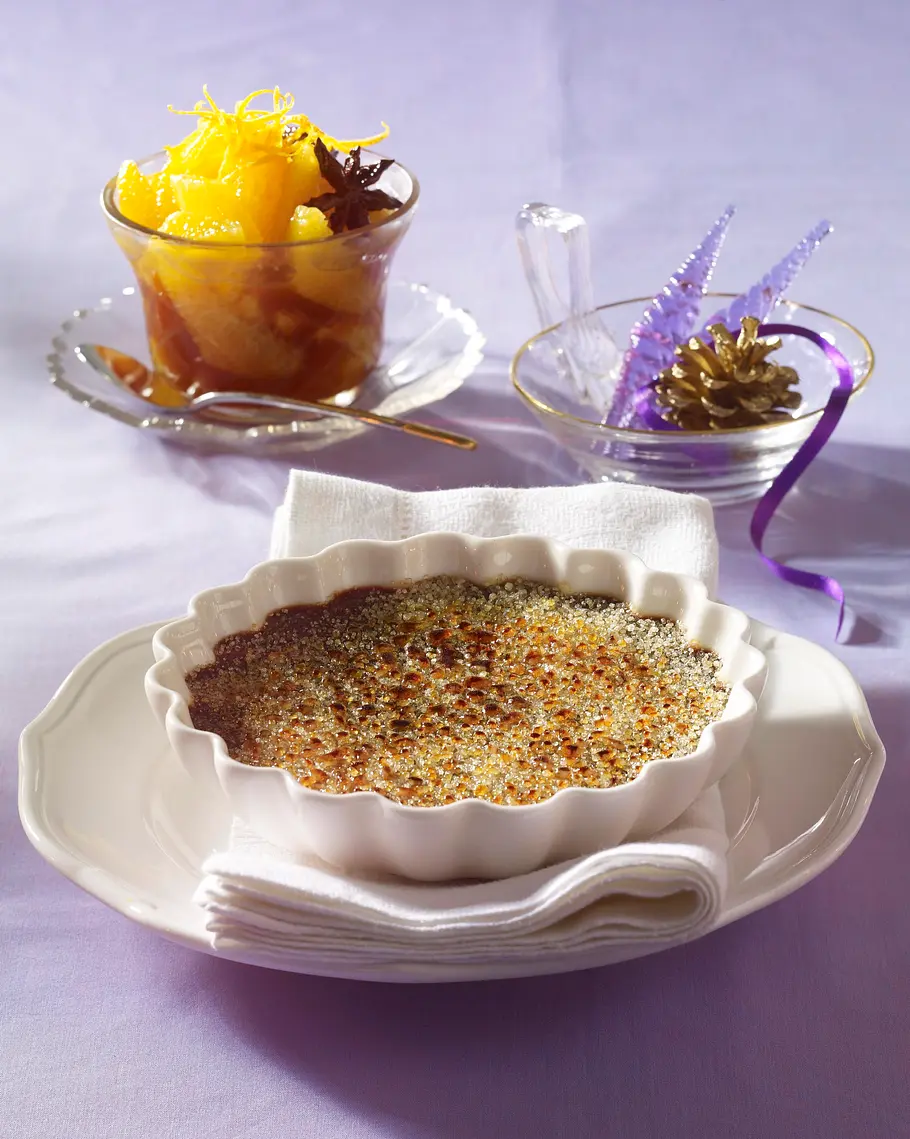 Schokoladen Crème Brulée mit Gewürzorangen Rezept