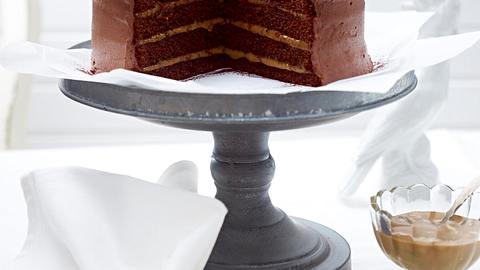 Schokoladen-Karamell-Torte mit Ganache Rezept - Foto: House of Food / Bauer Food Experts KG