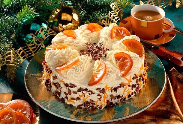 Schokoladen-Orangen-Wickeltorte Rezept Schokoladen-Orangen-Wickeltorte Rezept