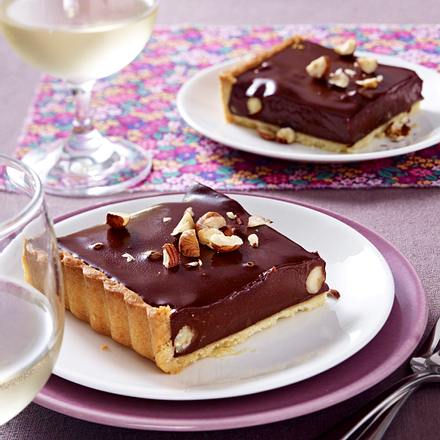 Schokoladen-Tarte mit getrockneten Früchten Rezept