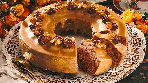 Schokoladen-Walnusskuchen, amerikanisch Rezept - Foto: Horn