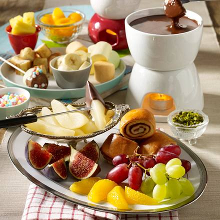 Schokoladenfondue mit Zartbitterschokolade Rezept Schokoladenfondue mit Zartbitterschokolade Rezept