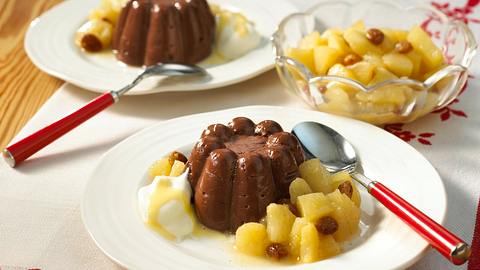 Schokopudding mit Birnen Rezept - Foto: House of Food / Bauer Food Experts KG