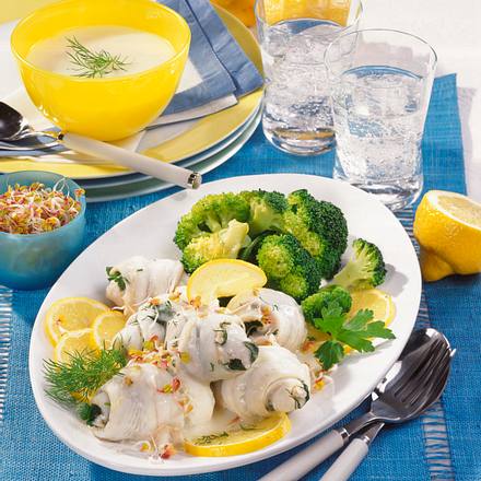 Schollenröllchen in Meerrettich-Soße Rezept Schollenröllchen in Meerrettich-Soße Rezept