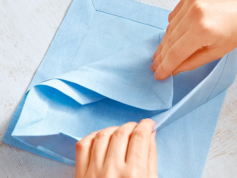 Bestecktasche falten - Schritt 3