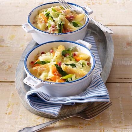 Schupfnudel-Auflauf mit Porree Rezept Schupfnudel-Auflauf mit Porree Rezept