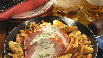 Schupfnudeln mit Kasseler Rezept - Foto: LECKER @ Bauer Media Group