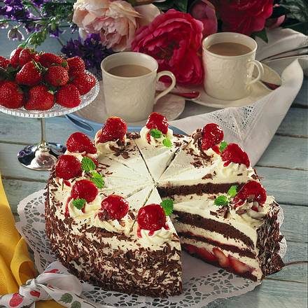 Schwarzwälder Erdbeertorte Rezept
