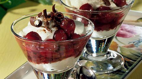 Schwarzwaldbecher Rezept - Foto: House of Food / Bauer Food Experts KG
