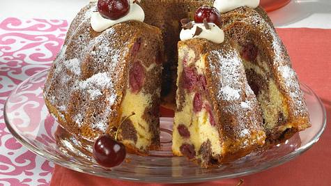 Schwarzwälderkirsch-Marmorkuchen Rezept - Foto: House of Food / Bauer Food Experts KG