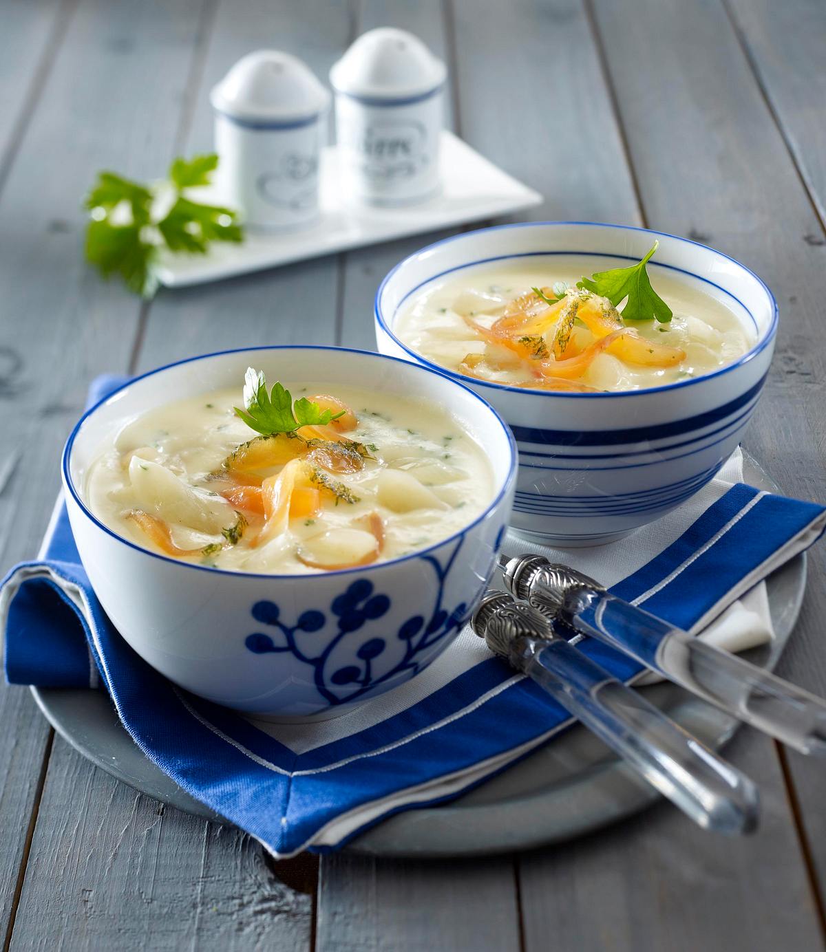 Schwarzwurzel-Cremesuppe mit Lachs Rezept